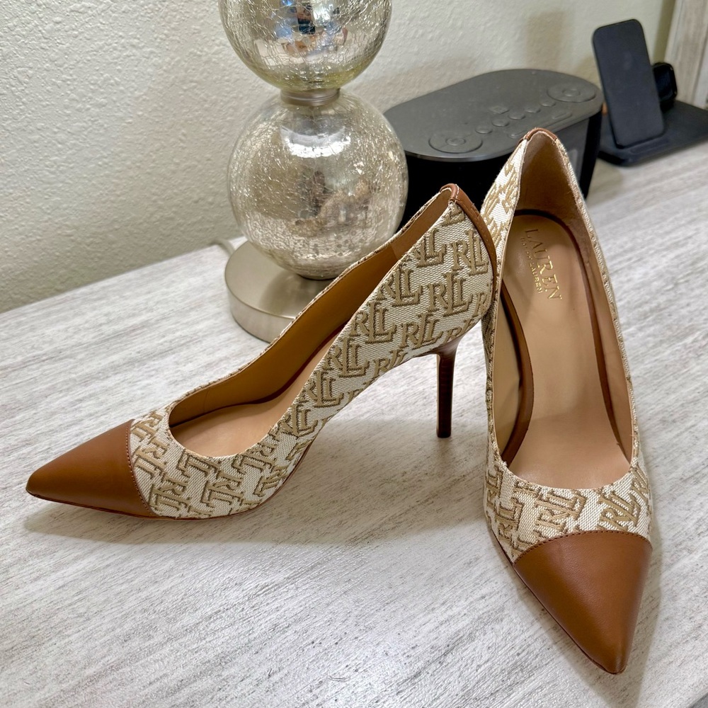RALPH LAUREN Women's Brown and Cream Pumps - Picture 10 of 17